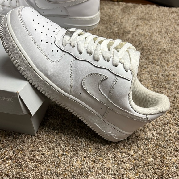 Nike Air Force 1, - Picture 2 of 4